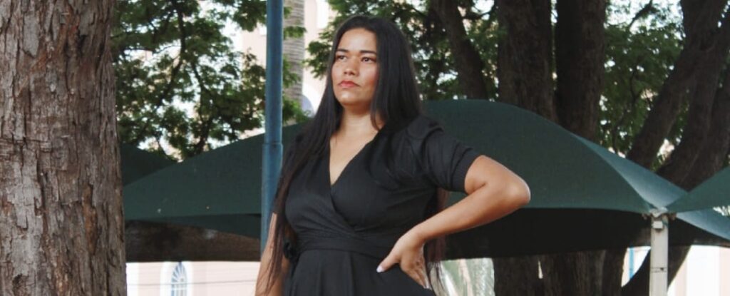 Mundo gospel: Conheça a cantora Thais Silva uma voz que toca gerações