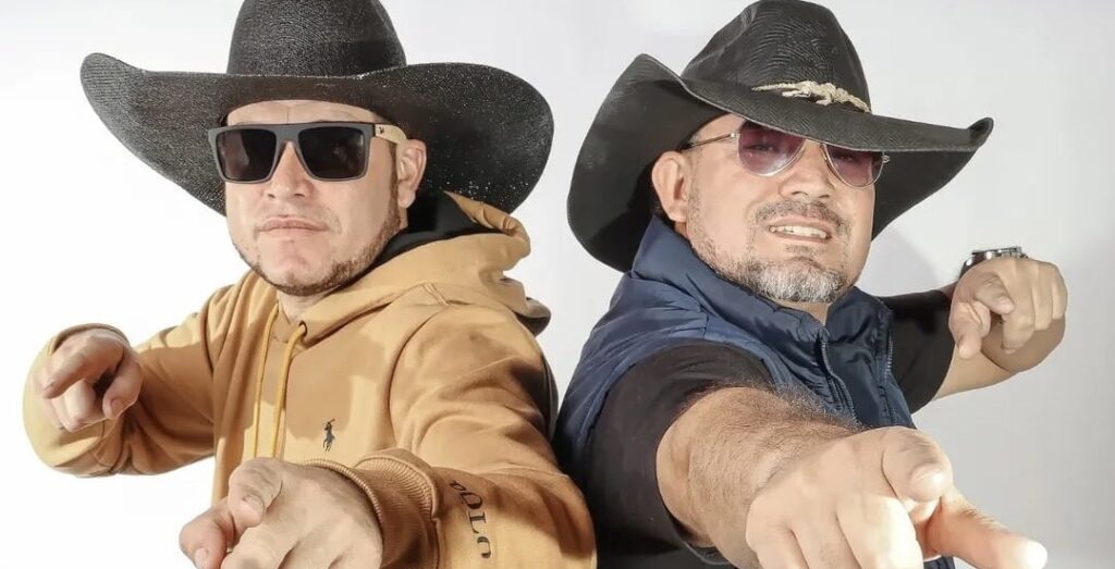Daniel San E Dj Cowboy: Uma Dupla Que Cresceu Juntas Daniel San e DJ Cowboy: Uma Dupla que Cresceu Juntas