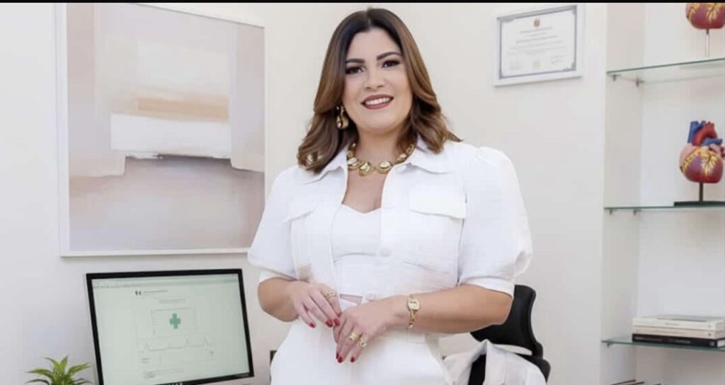Gastrite E Úlcera Gastrointestinal: Sintomas, Cuidados Dra. Fernanda Faria IMG 9073