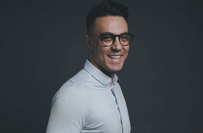 Léo Casellato: O Embaixador Snel11 Que Une Educação Financeira, Investimentos E Propósito ca52120a 6f97 4ed3 ab13 8a40ed9d6074 1