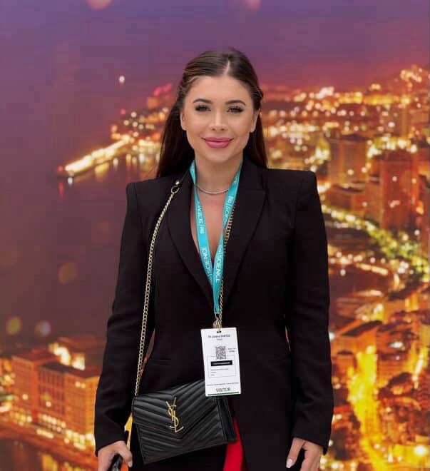 Harmonização De Glúteos Com Ácido Hialurônico: O Avanço Seguro E Natural Na Estética Corporal – Dra Juliana Santos. 2 f5f4dab9 addd 4716 9ed0 3cd063681230