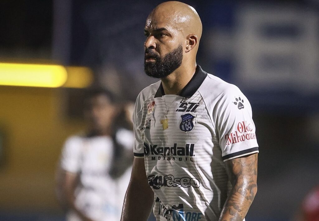 Dwann Oliveira Fala Sobre Futebol Internacional 1 fad6b5e3 1da7 49c1 866f 96690a2ad22a