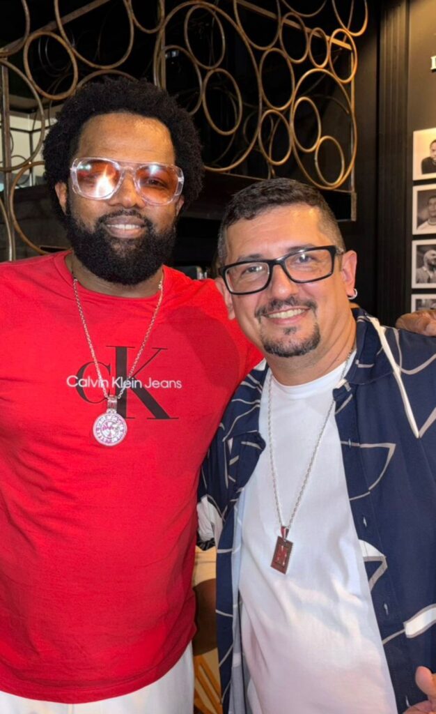 Andrezinho Do Molejo Comemora 54 Anos Ao Lado De Amigos Famosos E Ganha Noite De Samba Inesquecível 7 PHOTO 2025 11 19 15 16 37