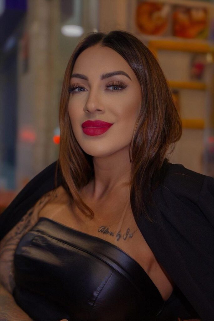 Micropigmentação Com Propósito: A Jornada Da Clínica Vr Que Se Tornou Referência Em Transformação Humana 2 b076d1d0 280e 46a0 9176 131891693c23