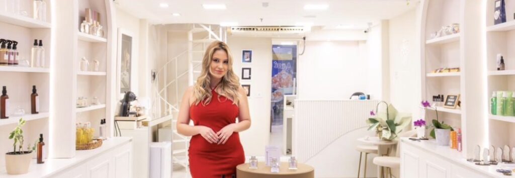 Essenziale Começa 2026 Como Destaque Nacional No Ramo Da Perfumaria, Com Camila À Frente Da Marca Essenziale começa 2026 como destaque nacional no ramo da perfumaria, com Camila à frente da marca