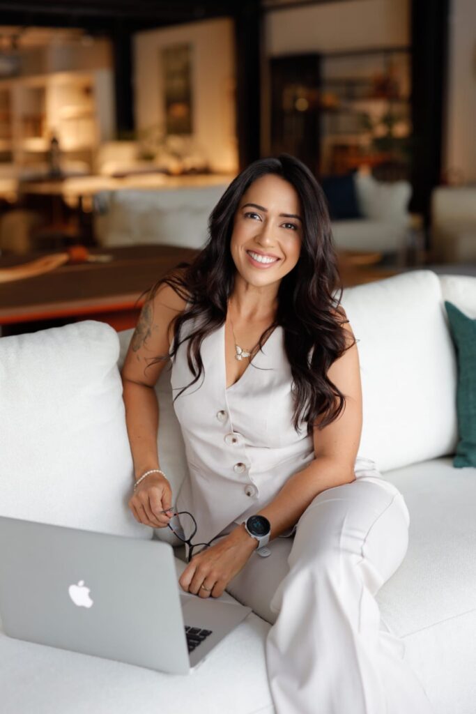 e8283d6c 983b 4c92 8873 c26581cd3eab