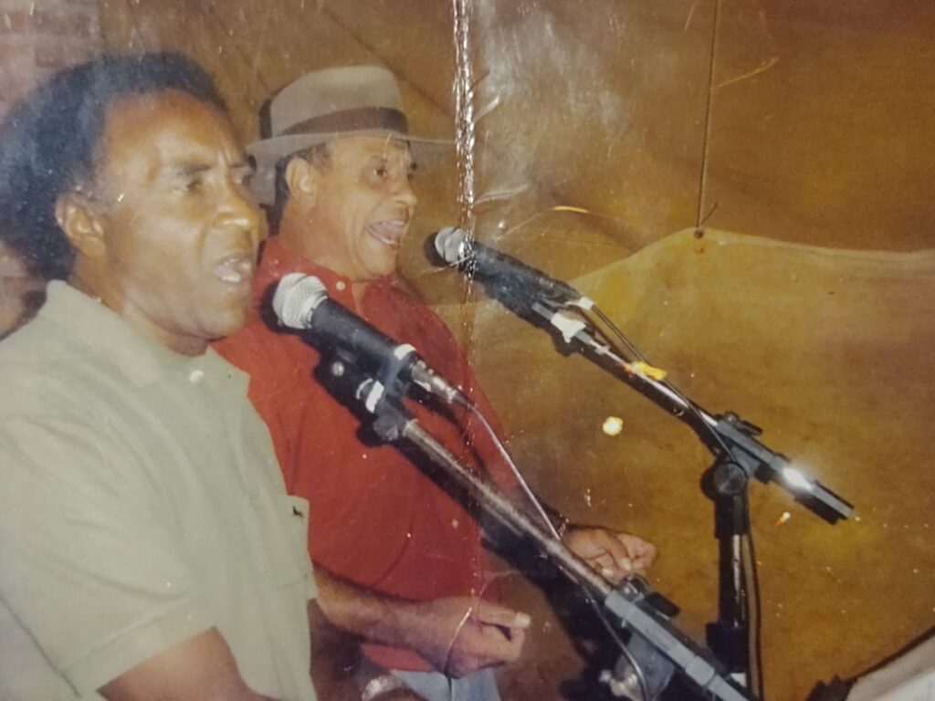 bce1c292 f9c1 4631 84c5 ffc4080ea484