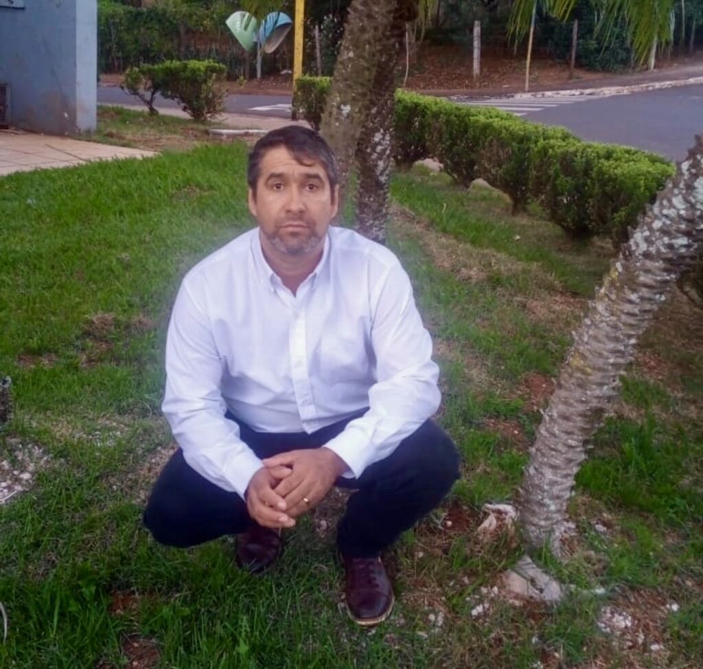 A Trajetória de Cleomar Jonas Gonçalves: O Sonho de um Cantor Consagrado
